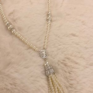 *SALE* Charming Charlie Faux Pearl 20” Necklace